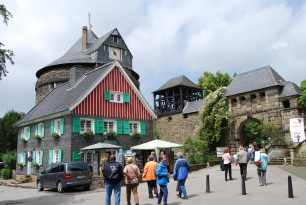 08-burganderw-so-a